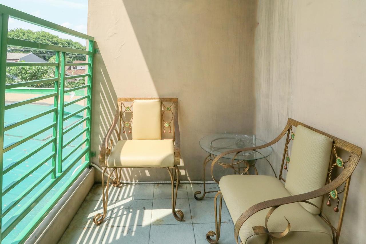 Hotel Prisma Сідоарджо Екстер'єр фото